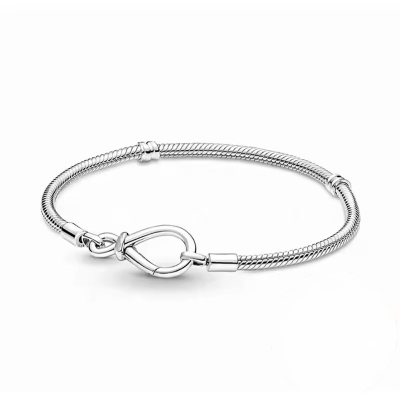 Clasps Bracelet